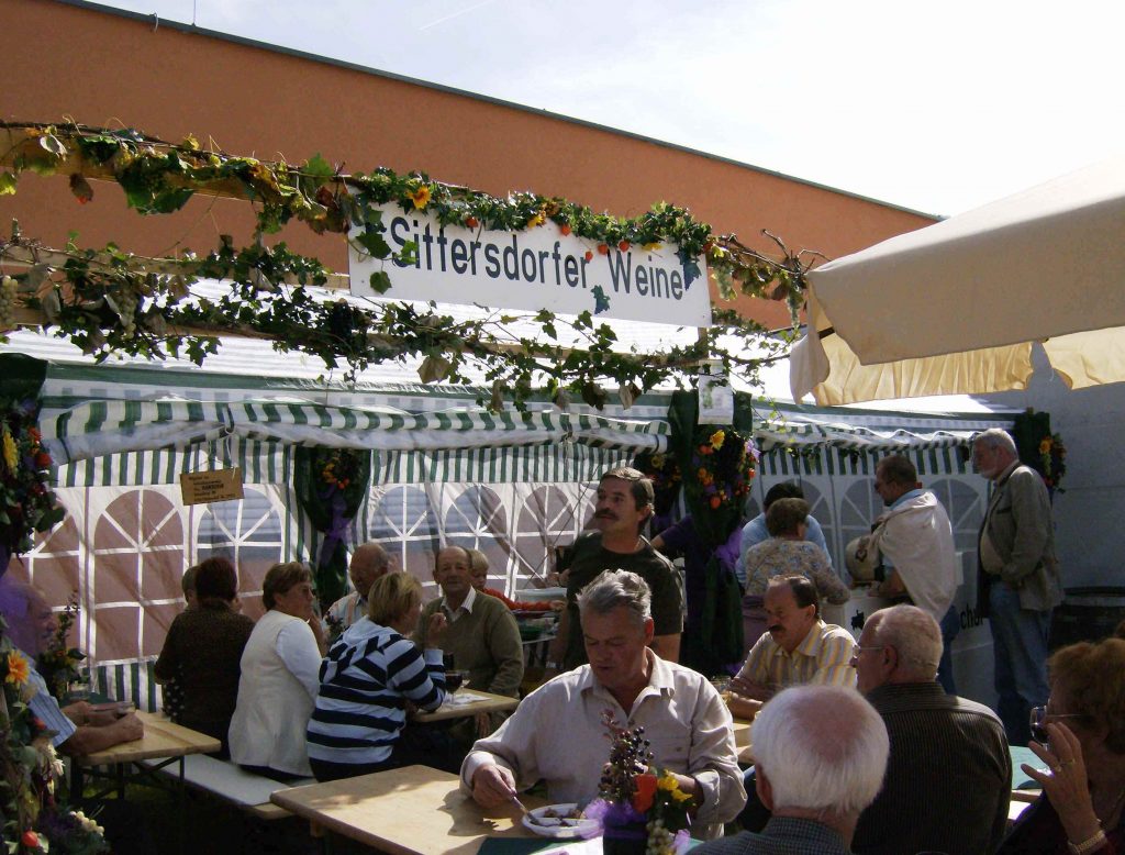 Wijnfeest Sittersdorf 2007. Frühschoppen, geen Frühshoppen!